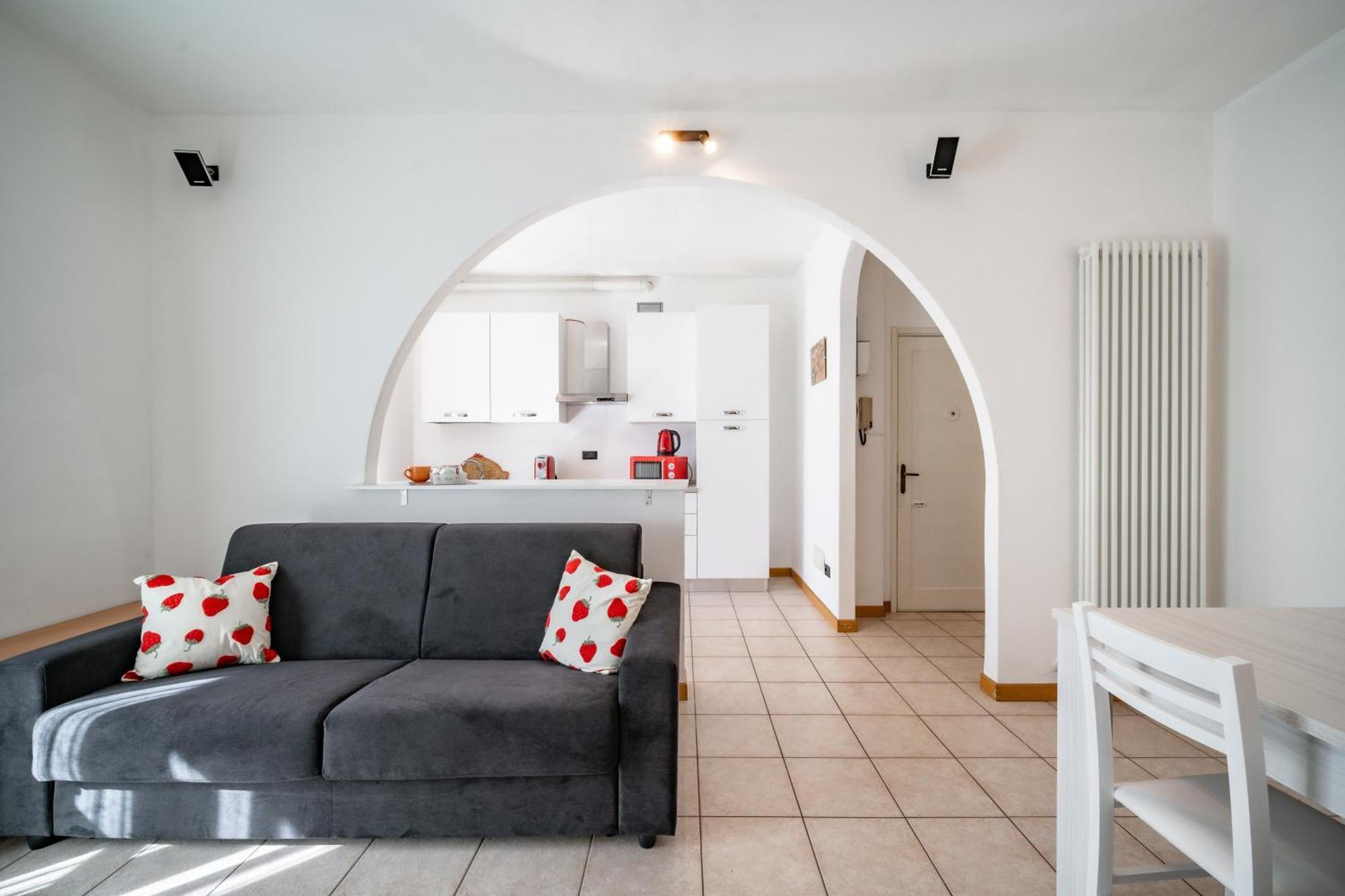 Dolce Teresa Apartment Mandello del Lario Exterior foto